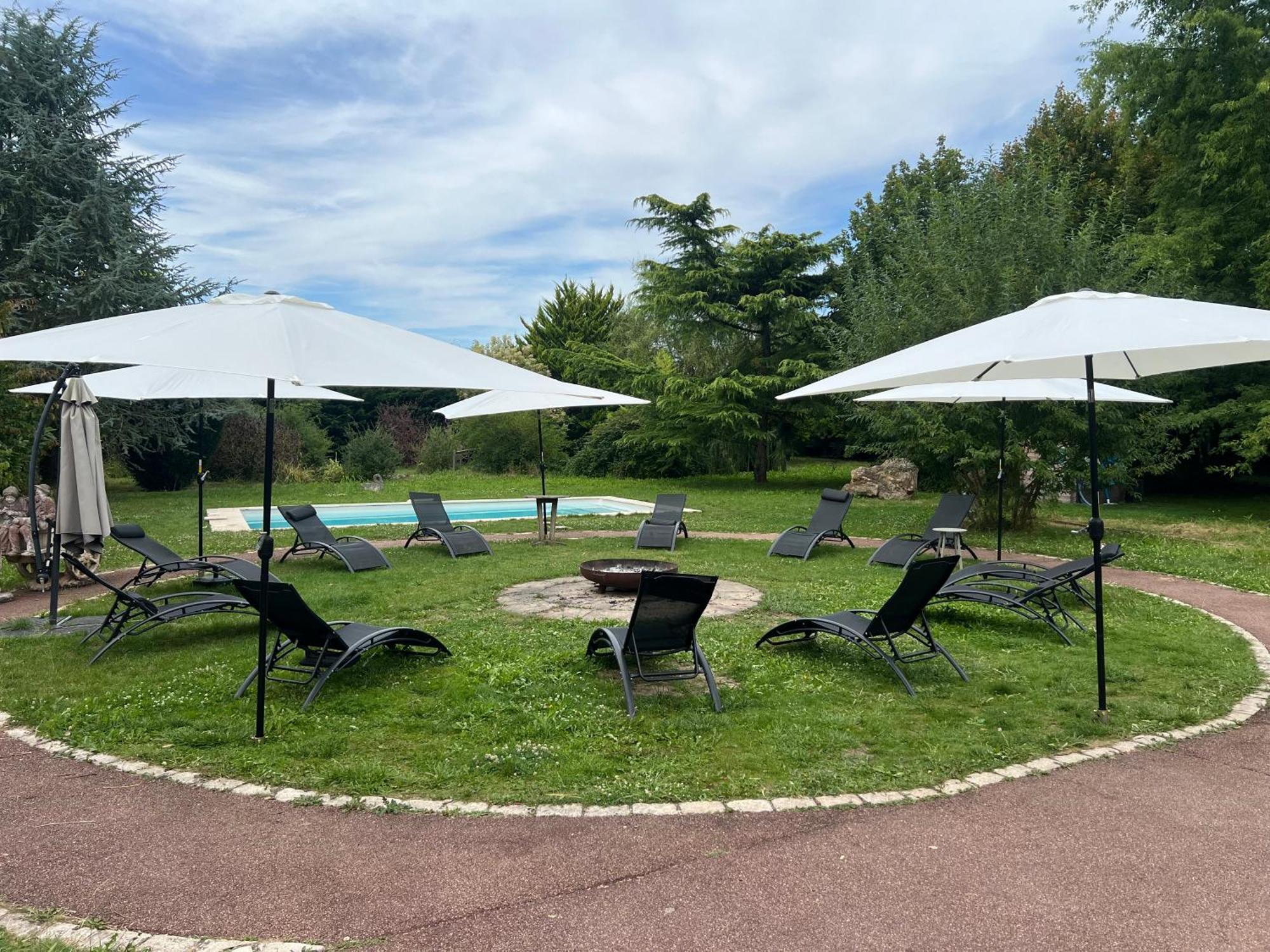 Bazoches-sur-le-Betz La Cle Des Champs - Les Grais 1H10 De Parisヴィラ エクステリア 写真