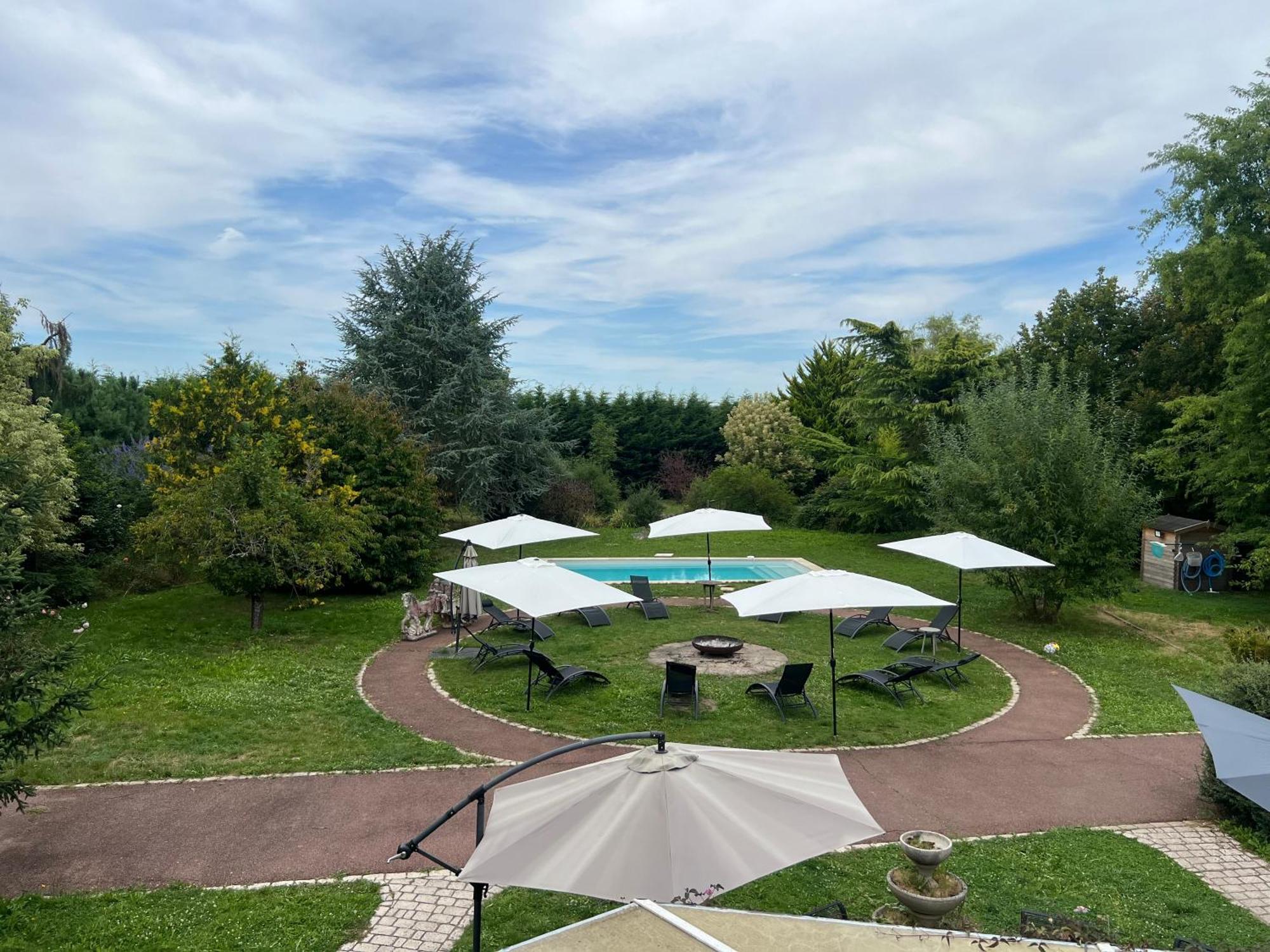 Bazoches-sur-le-Betz La Cle Des Champs - Les Grais 1H10 De Parisヴィラ エクステリア 写真